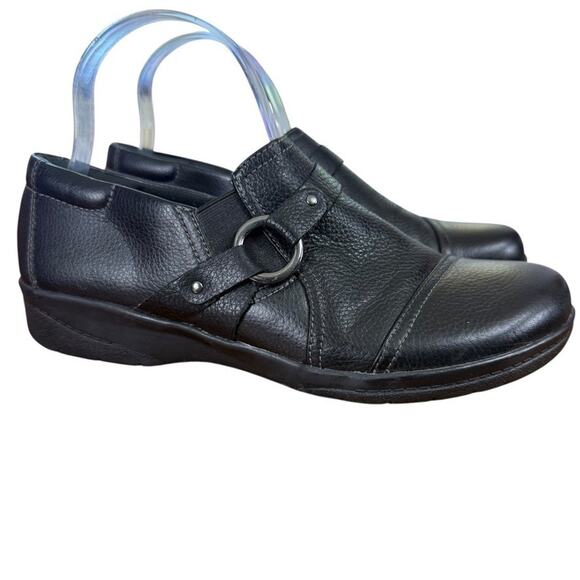 Clarks Cheyn Fame Black Leather Comfort Shoes Womens Loafers Round Toe sz 8.5 M - Picture 1 of 16